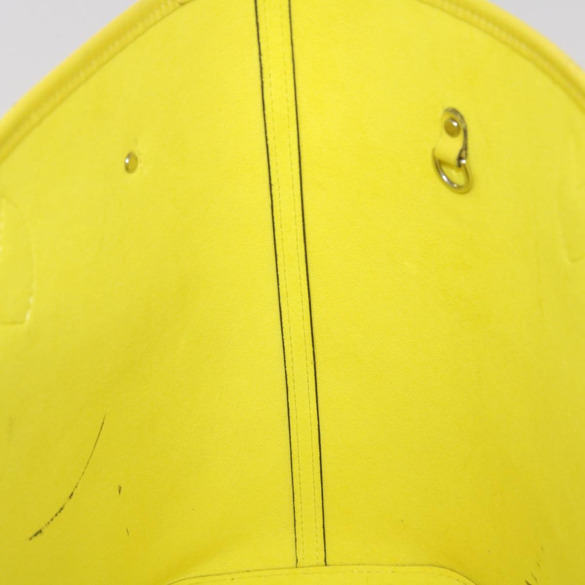 LOUIS VUITTON Neverfull MM Tote