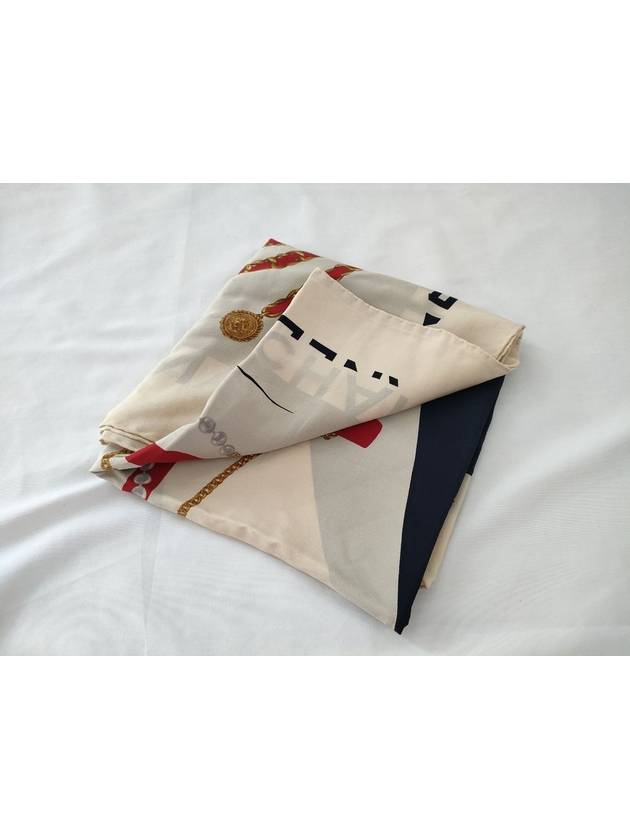 pearl accessory scarf Chanel