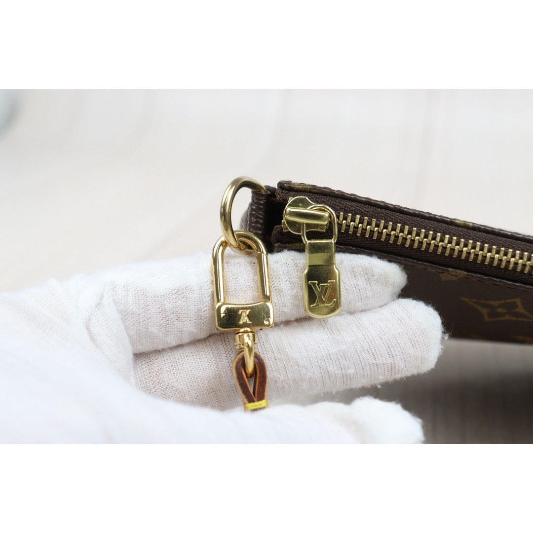 Good ( Rank AB)｜ LV Monogram Pochette Accessoires Vintage Model ｜25021301