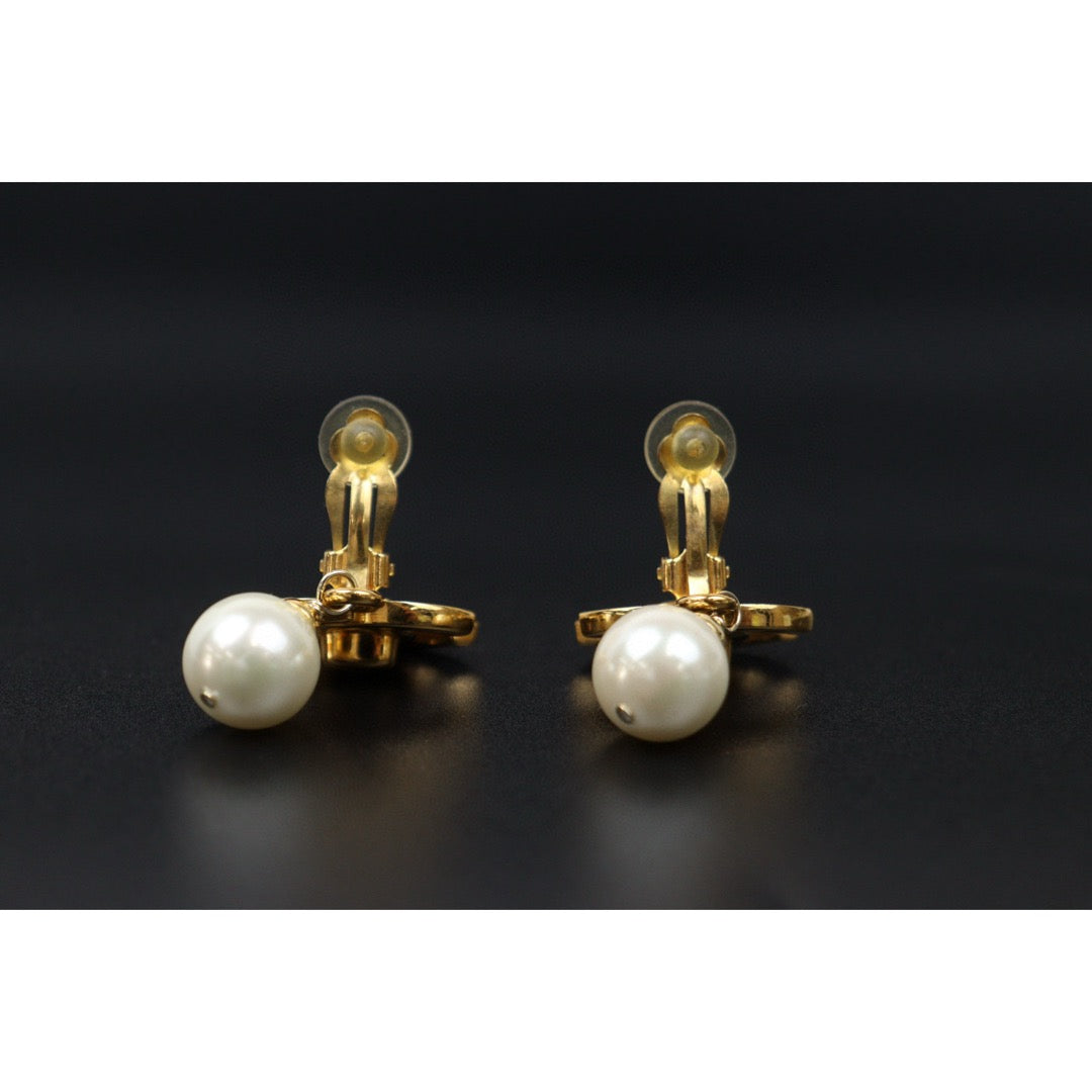 Very Good ( Rank A)｜CHANEL Vintage 18K Gold Plating Pearl Earrings  Made In 1997Year ｜24122628
