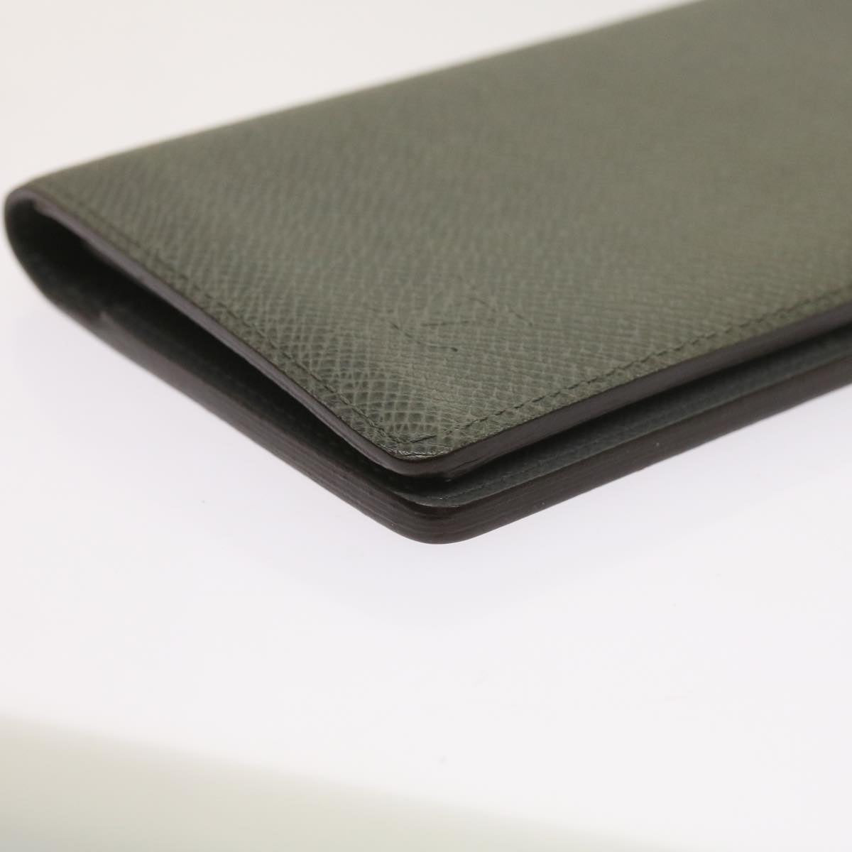 LOUIS VUITTON Portefeuille Brazza Wallet