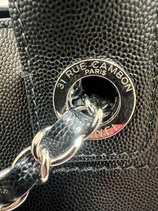 Tote Luxury Designer By Chanel  Size: Large