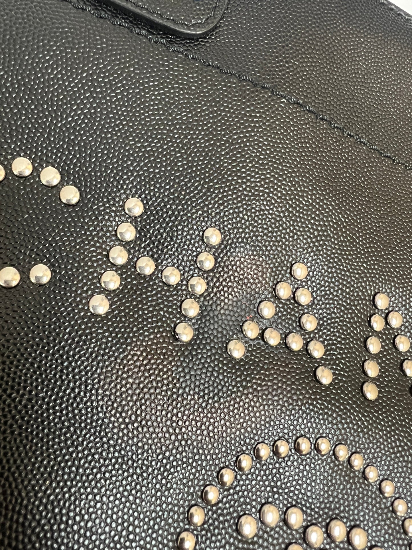 Tote Luxury Designer By Chanel  Size: Large