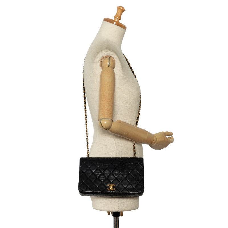 CHANEL Vintage Quilted Flap Shoulder Bag Black Lambskin Ladies