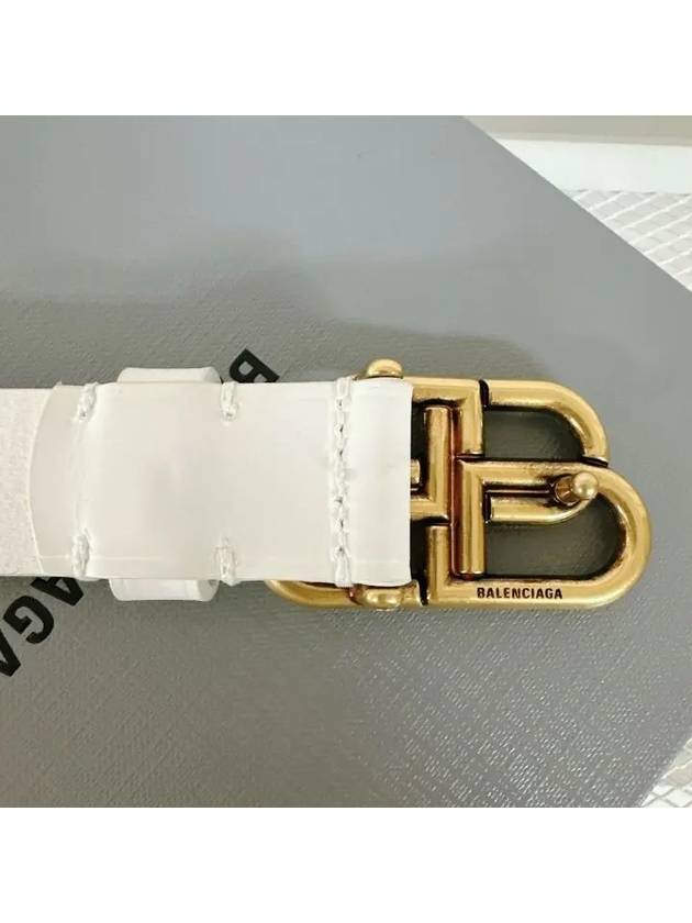 Luxury Balenciaga  BB Buckle Belt White