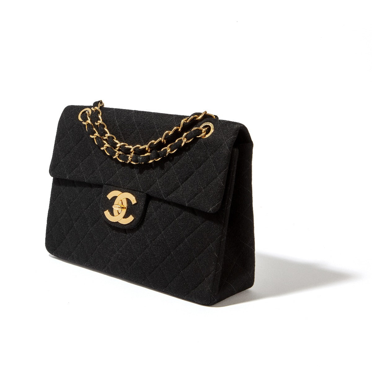 CHANEL Maxi Flap Bag