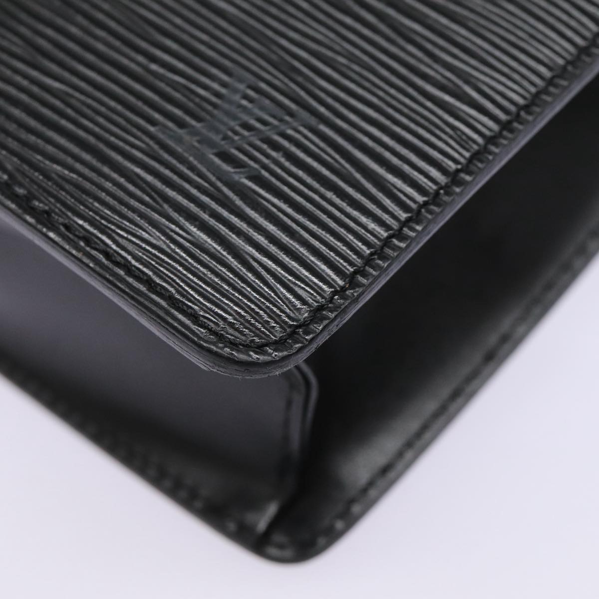LOUIS VUITTON Pochette Clutch Bag