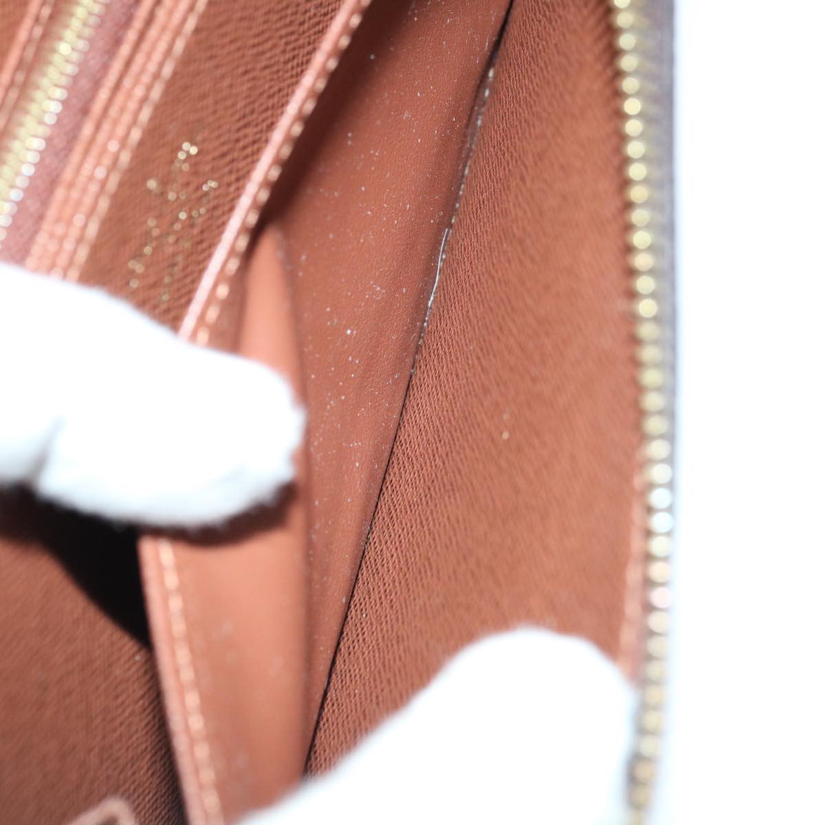 LOUIS VUITTON Portefeuille zippy Wallet