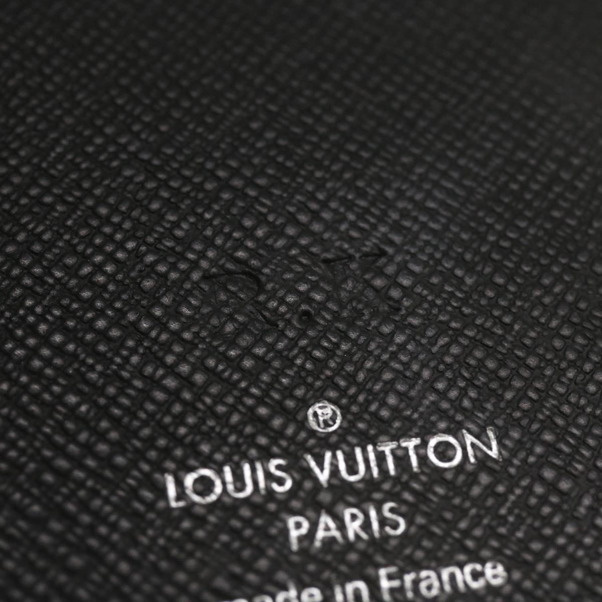 LOUIS VUITTON Portefeuille Brazza Wallet