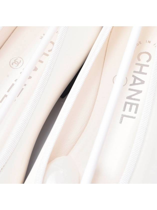 Women s 24 year exhibition grade ballerina flat shoes Chanel