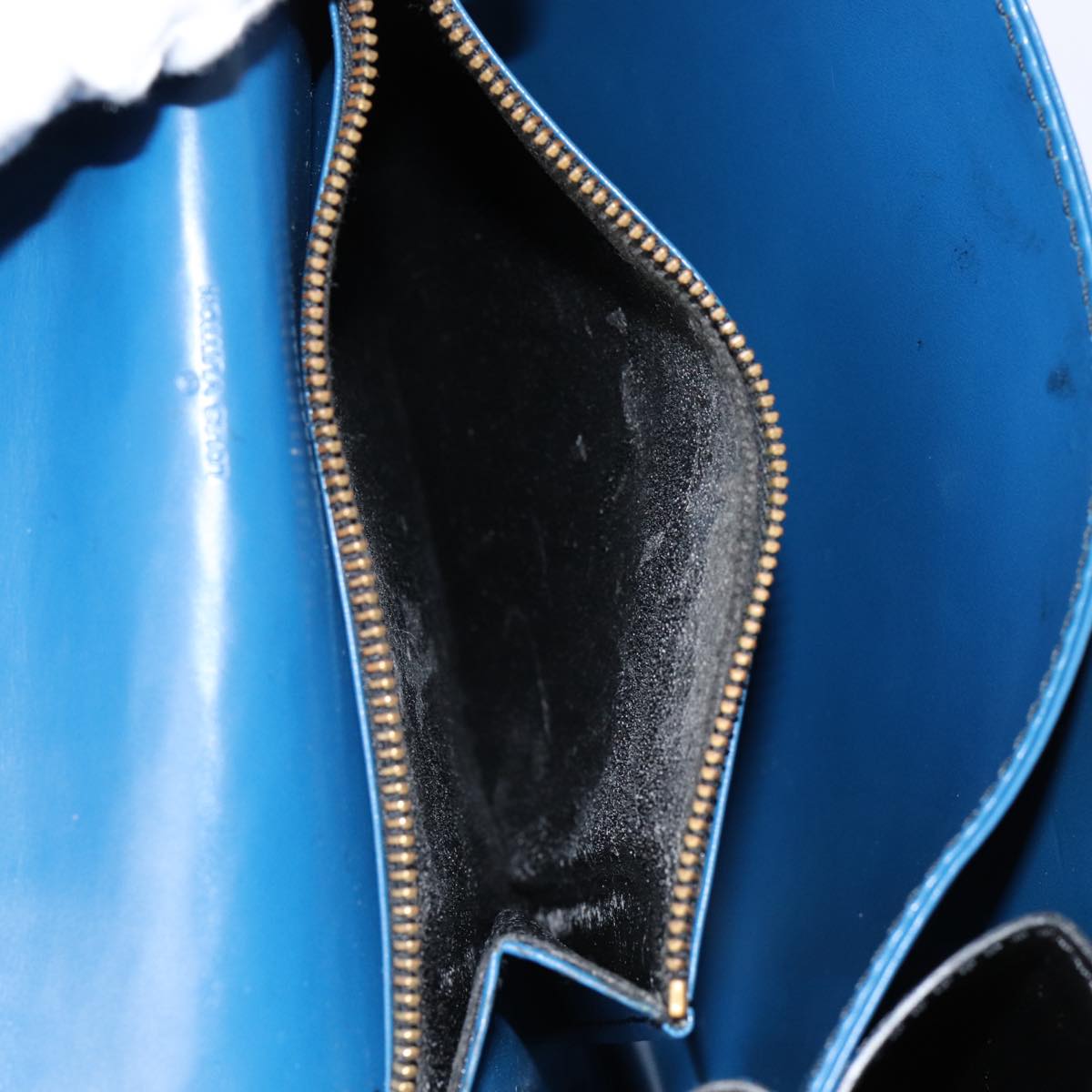 LOUIS VUITTON Osh Shoulder Bag