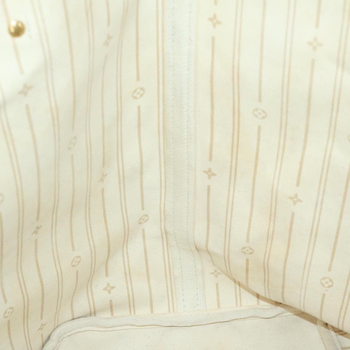 LOUIS VUITTON Neverfull GM Tote