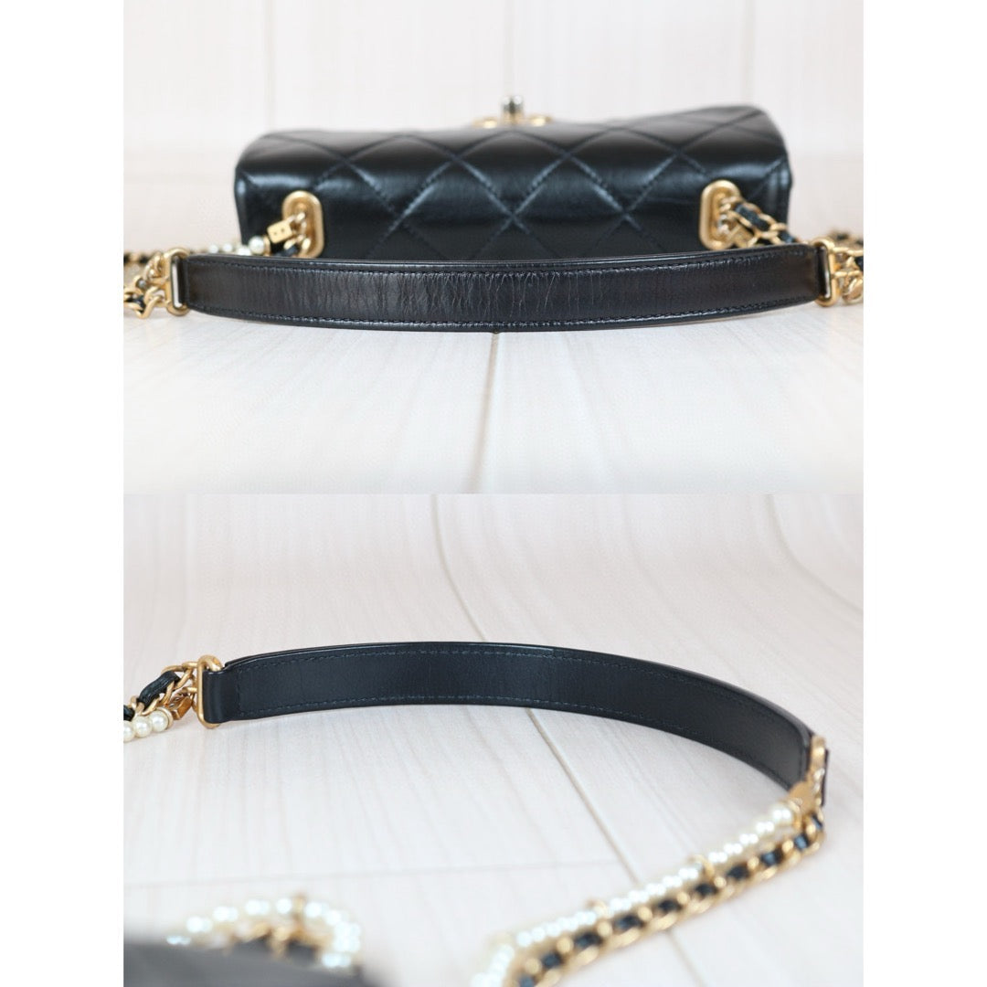 Very Good ( Rank A) ｜ CHANEL Matrasse Lamb Skin Mini Pearl Chain Bag Made in 2020-2021 Year｜S24082001