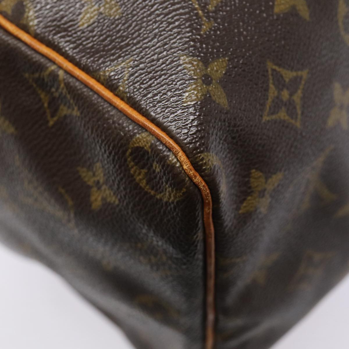 LOUIS VUITTON Speedy 30 Handbag