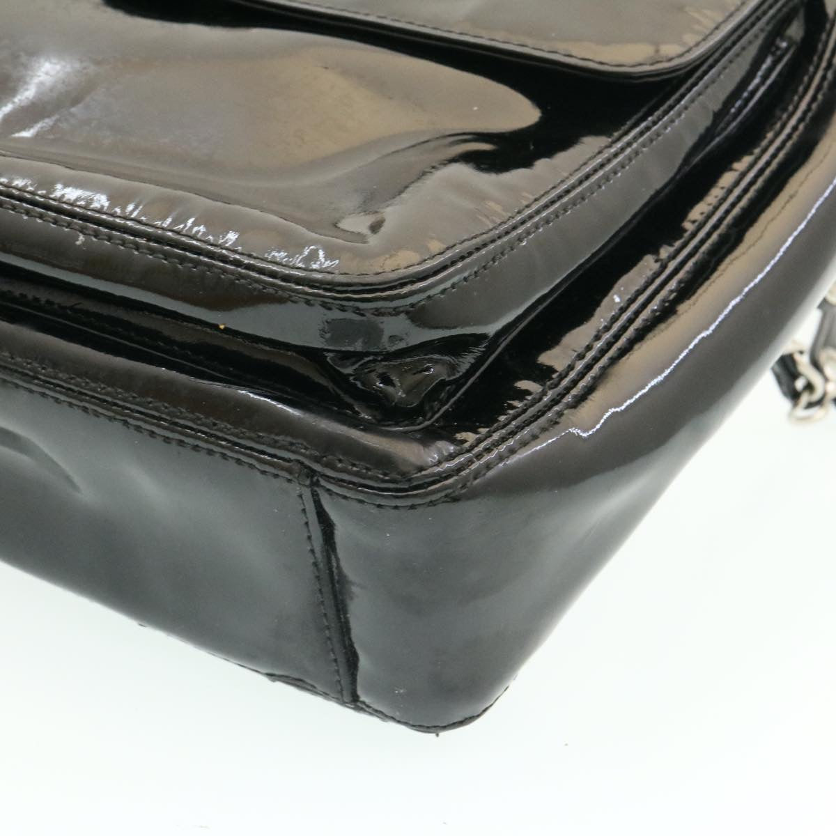 CHANEL Shoulder Bag