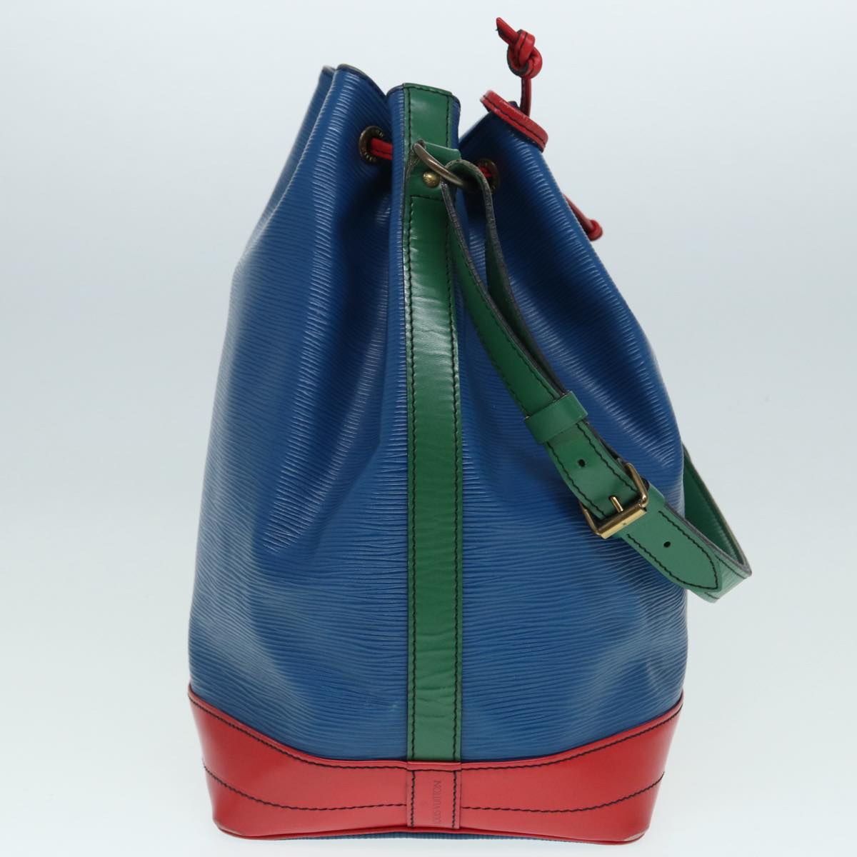 LOUIS VUITTON Noe Shoulder Bag