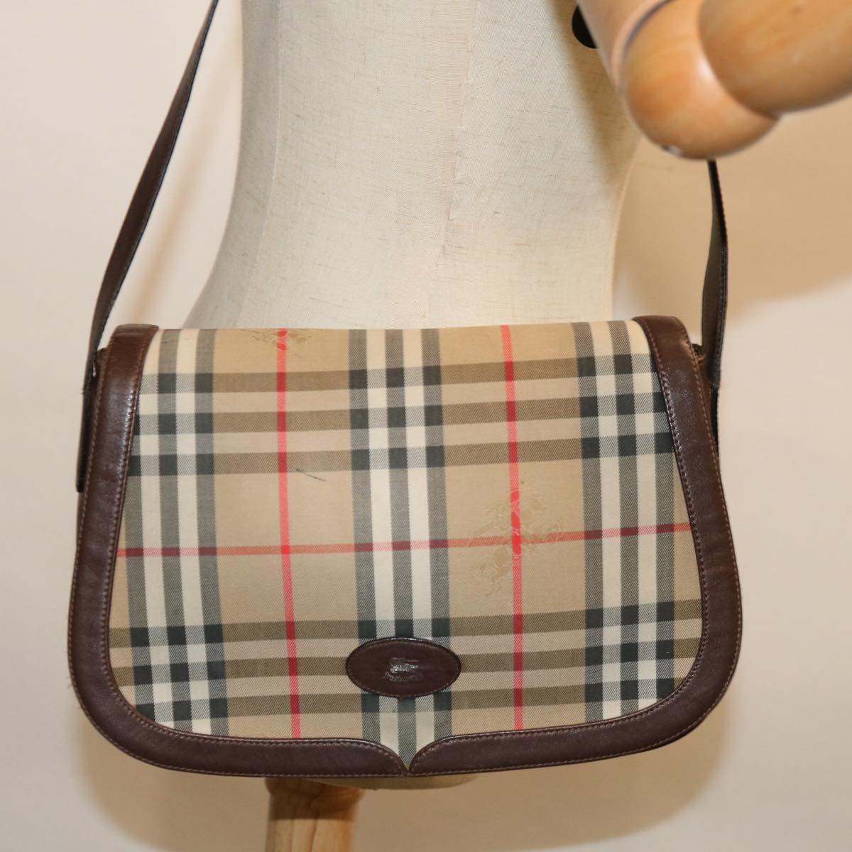 BURBERRY Nova Check Shoulder Bag