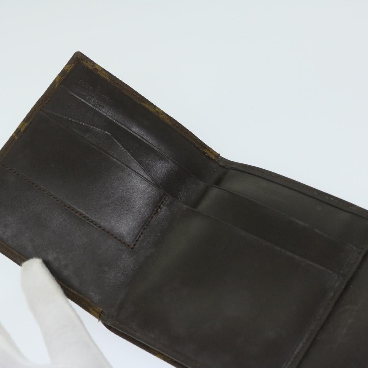 LOUIS VUITTON Portefeuille Victorine Wallet