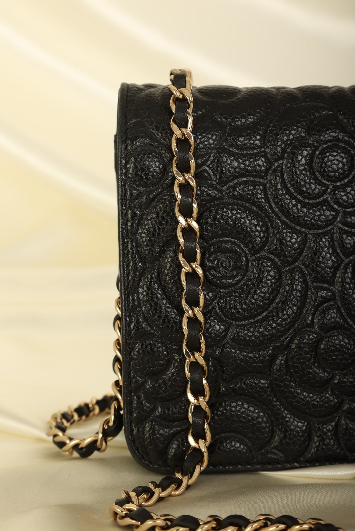 Chanel 2020 Caviar Camellia Wallet on Chain