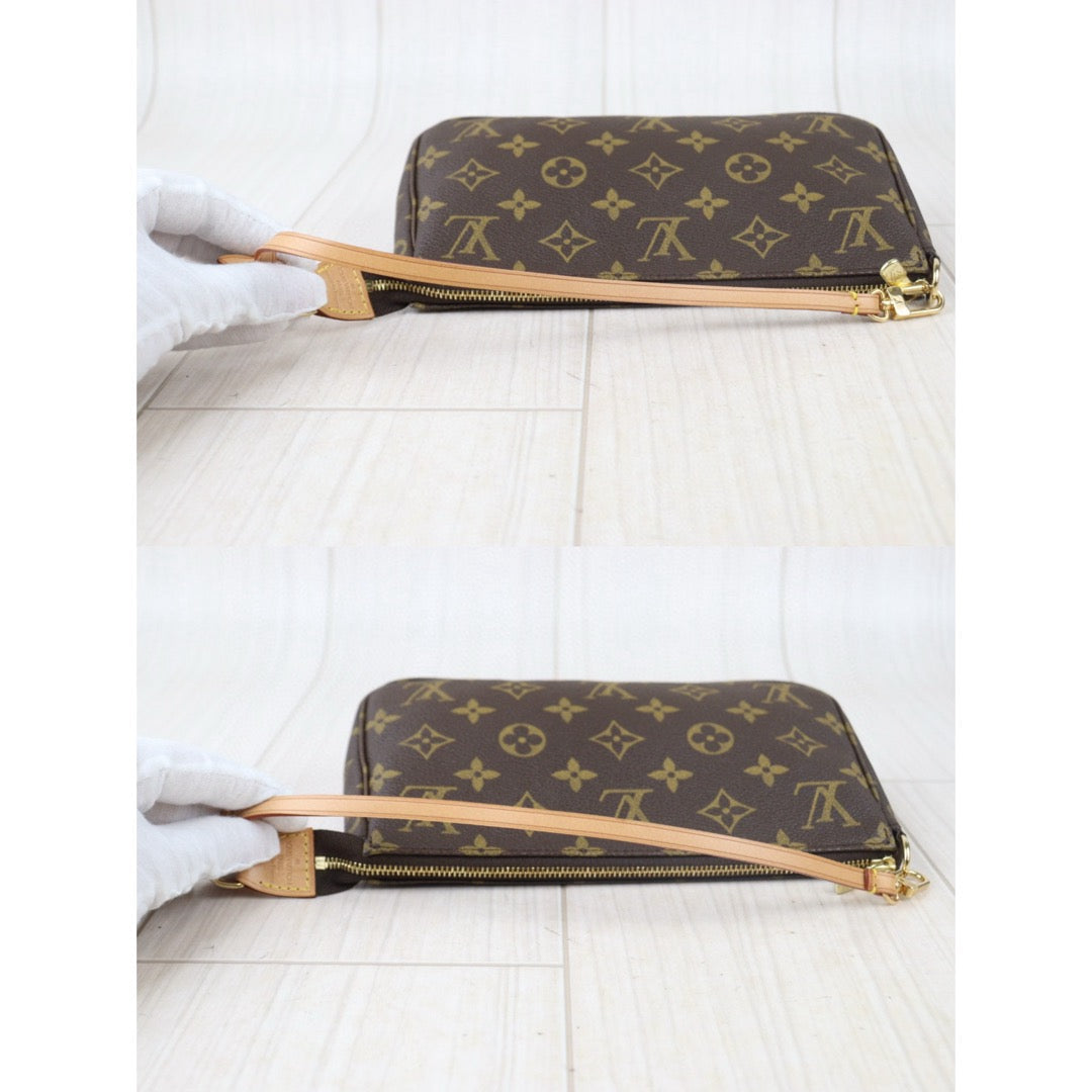 Very Good ( Rank A) ｜ LV Monogram Pochette Accessoires Vintage Model｜24080809
