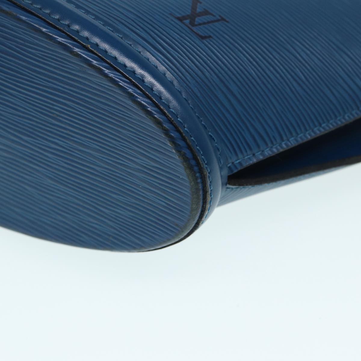 LOUIS VUITTON Saint Jacques Handbag