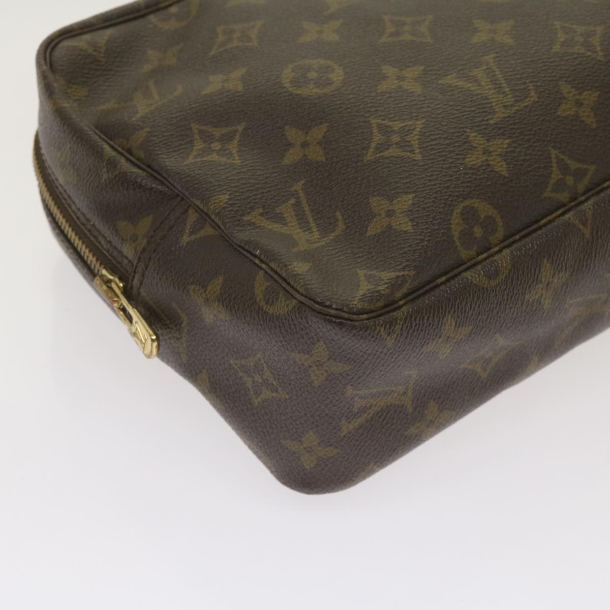 LOUIS VUITTON Trousse de Toilette Clutch Bag