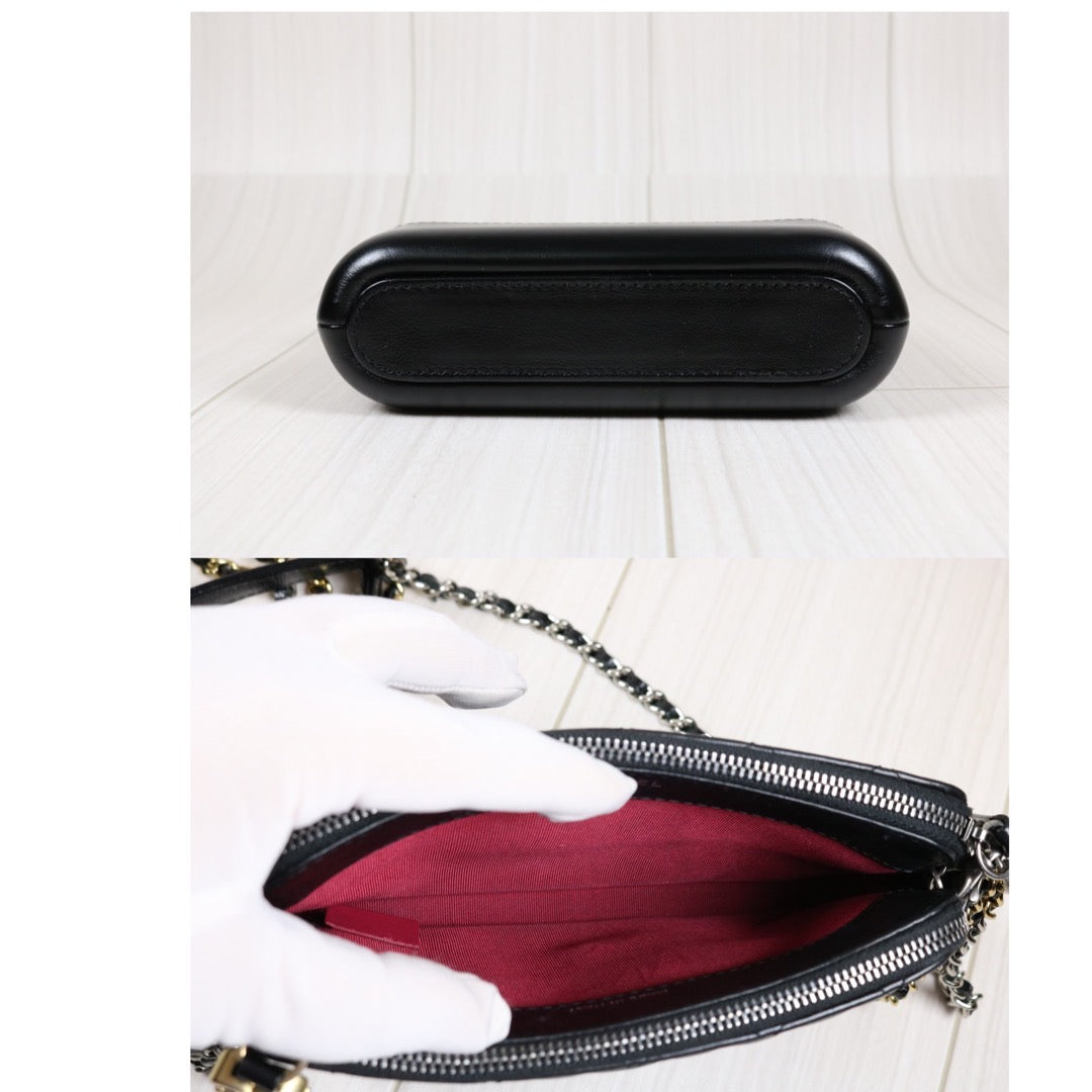 Rank A｜Chanel Mini Gabrielle Aged Calfskin Shoulder Bag Black Made in 2018Year｜S24030407