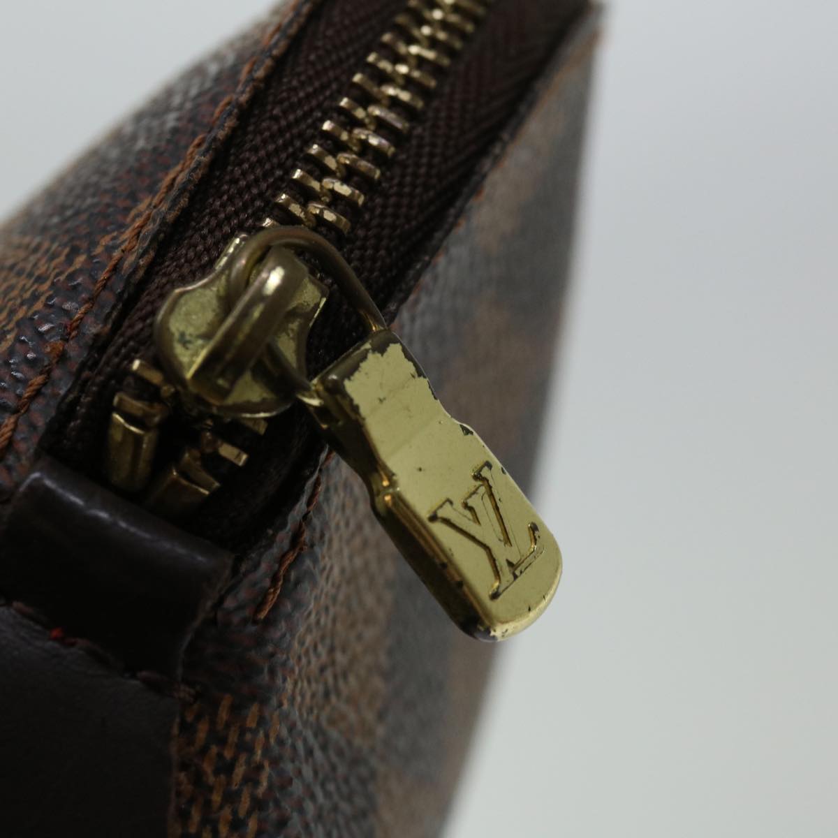 LOUIS VUITTON Trousse makeup Clutch Bag