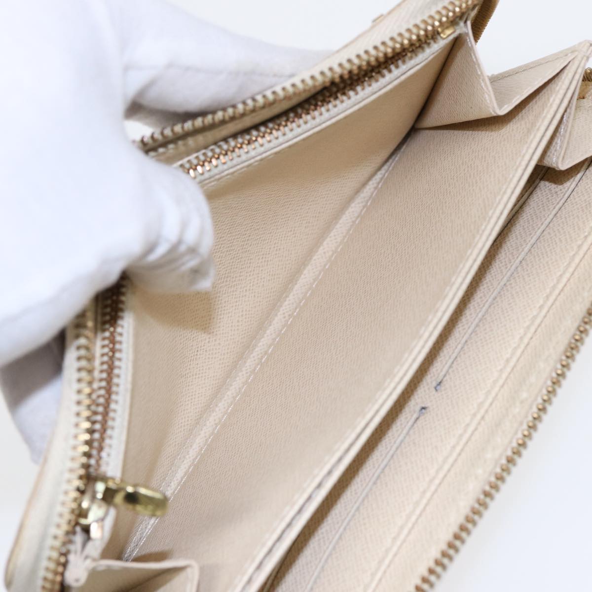LOUIS VUITTON Portefeuille zippy Wallet