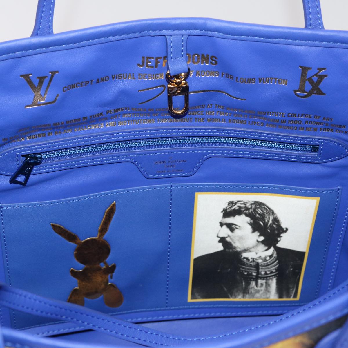LOUIS VUITTON Neverfull Tote