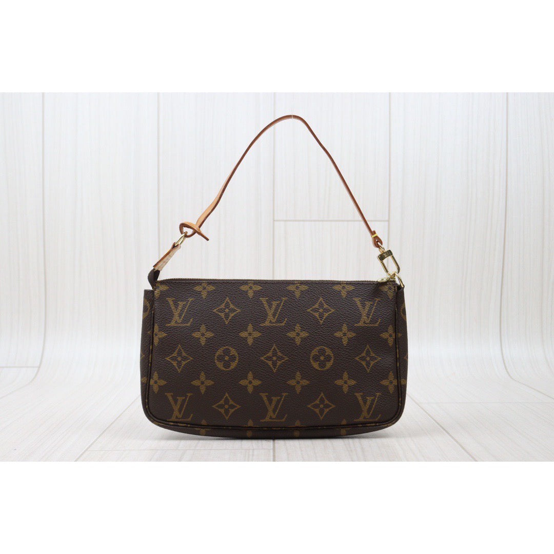 Rank A ｜ LV Monogram Pochette Accessoires Vintage Model｜24060606