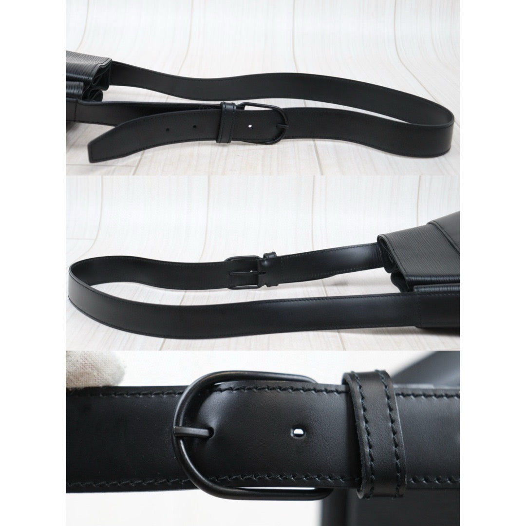 Very Good ( Rank A)｜ LV Epi Sack de Paul Shoulder Bag｜25013109