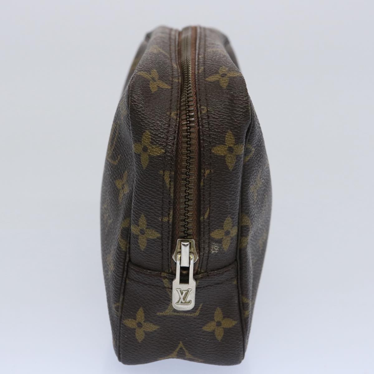 LOUIS VUITTON Trousse de Toilette Clutch Bag