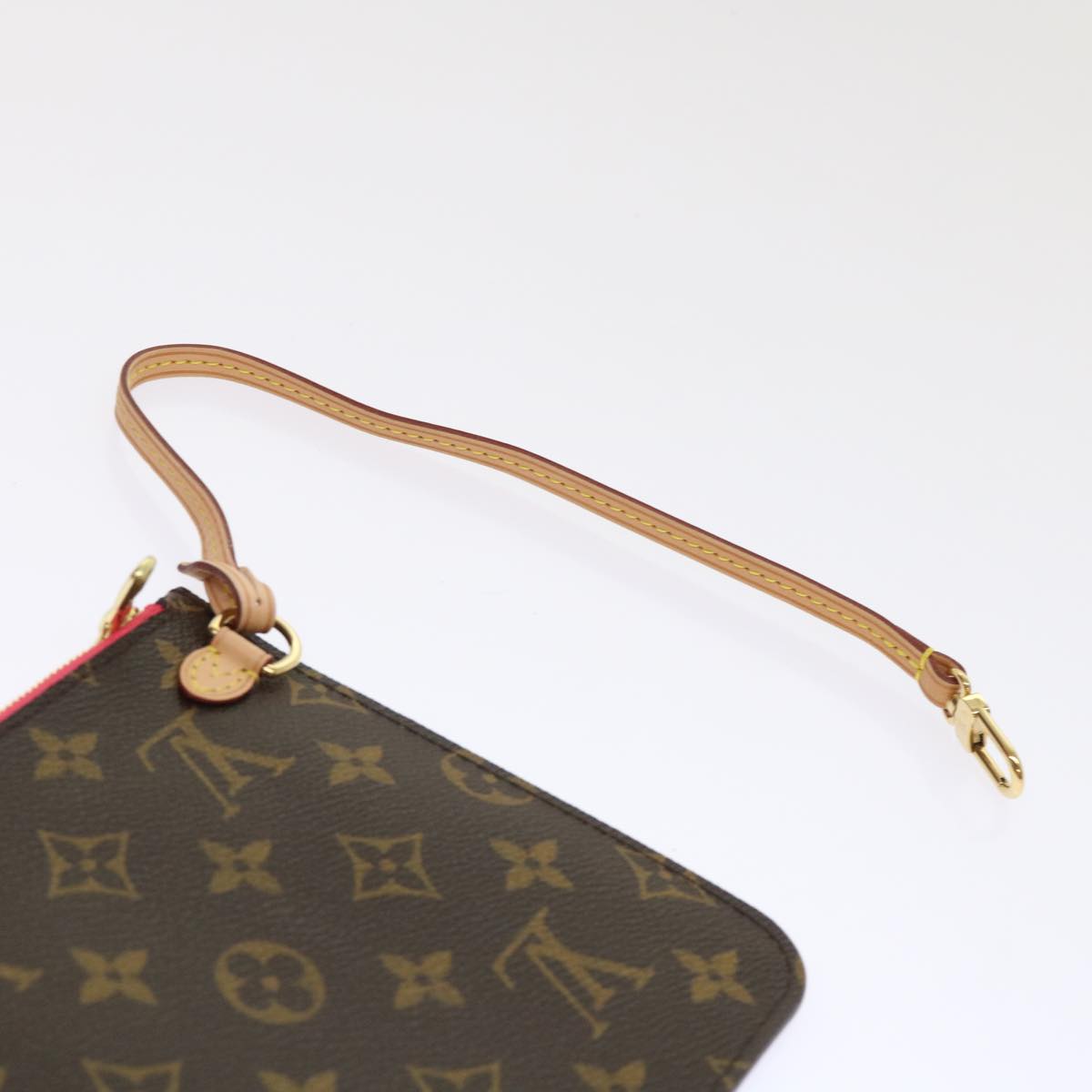LOUIS VUITTON Neverfull MM Tote