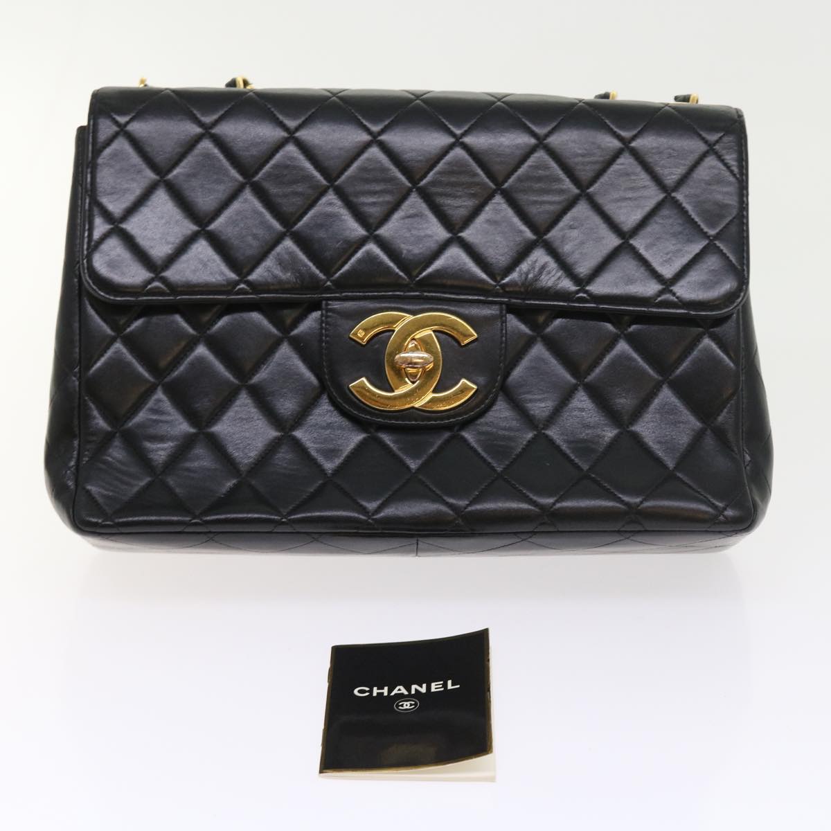 CHANEL Shoulder Bag