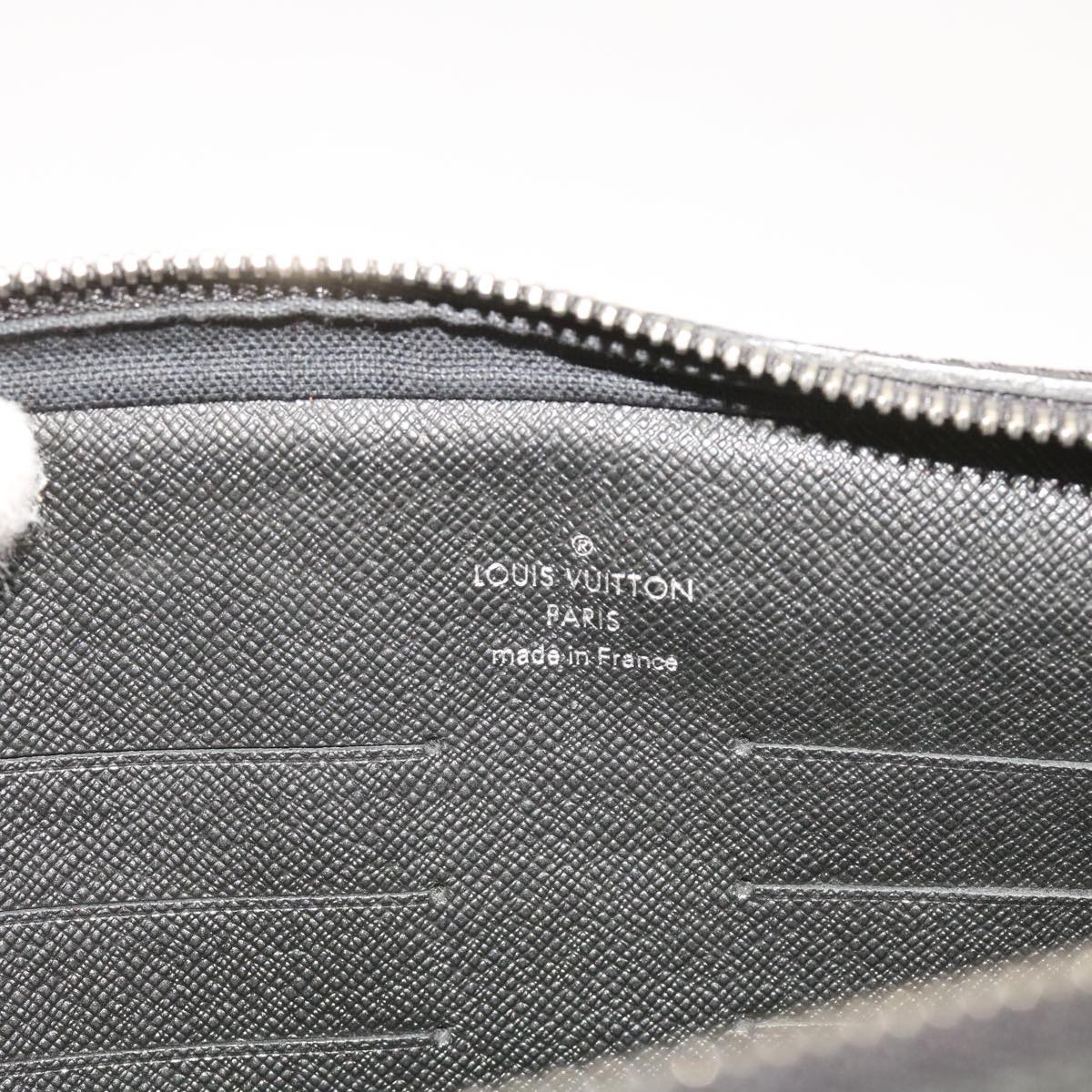 LOUIS VUITTON Neo Pavel Clutch Bag