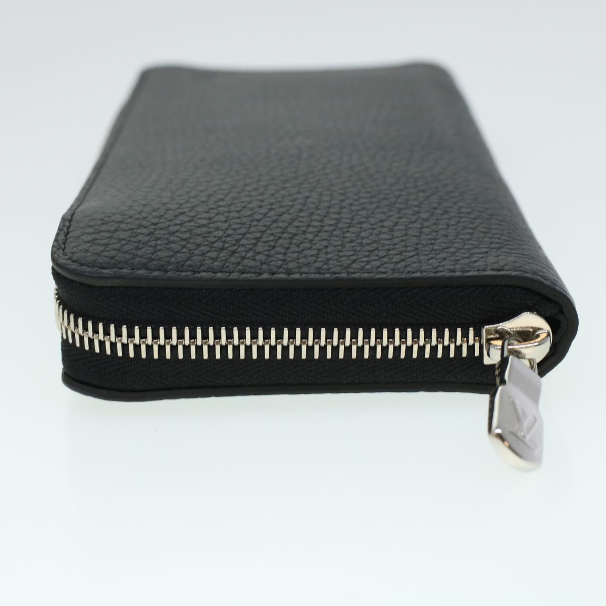 LOUIS VUITTON Zippy Wallet Vertical
