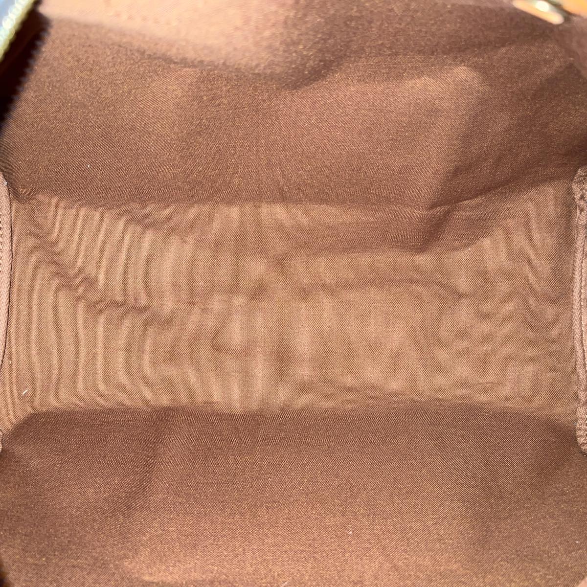 Louis Vuitton Speedy 40 Handbag