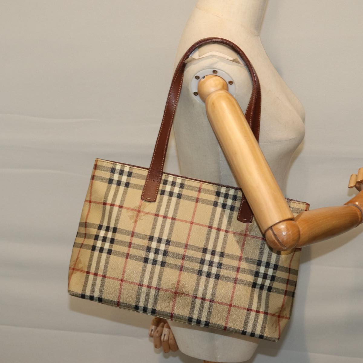 BURBERRY Nova Check Tote