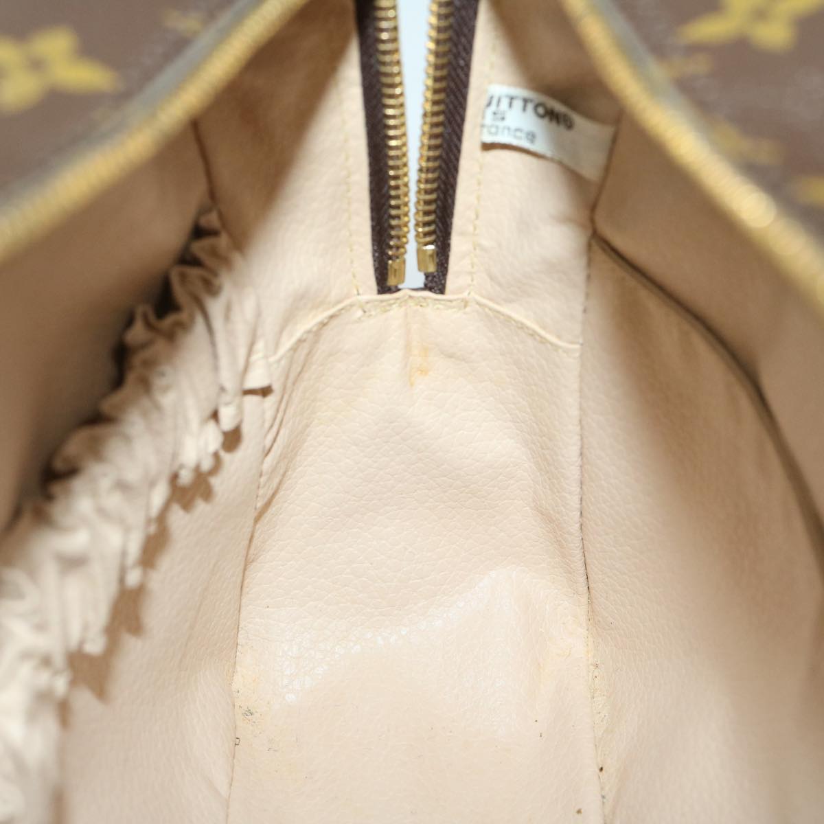 LOUIS VUITTON Trousse de Toilette Clutch Bag