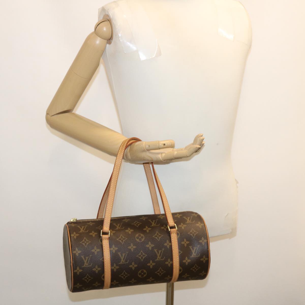Louis Vuitton Papillon 30 Handbag