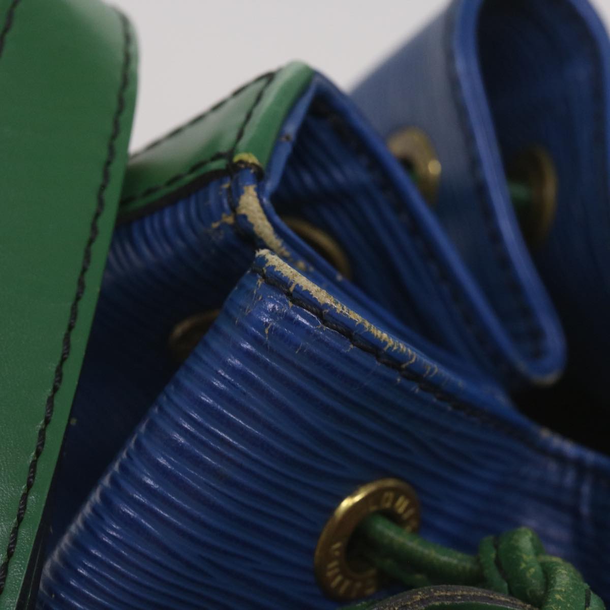 LOUIS VUITTON Noe Shoulder Bag