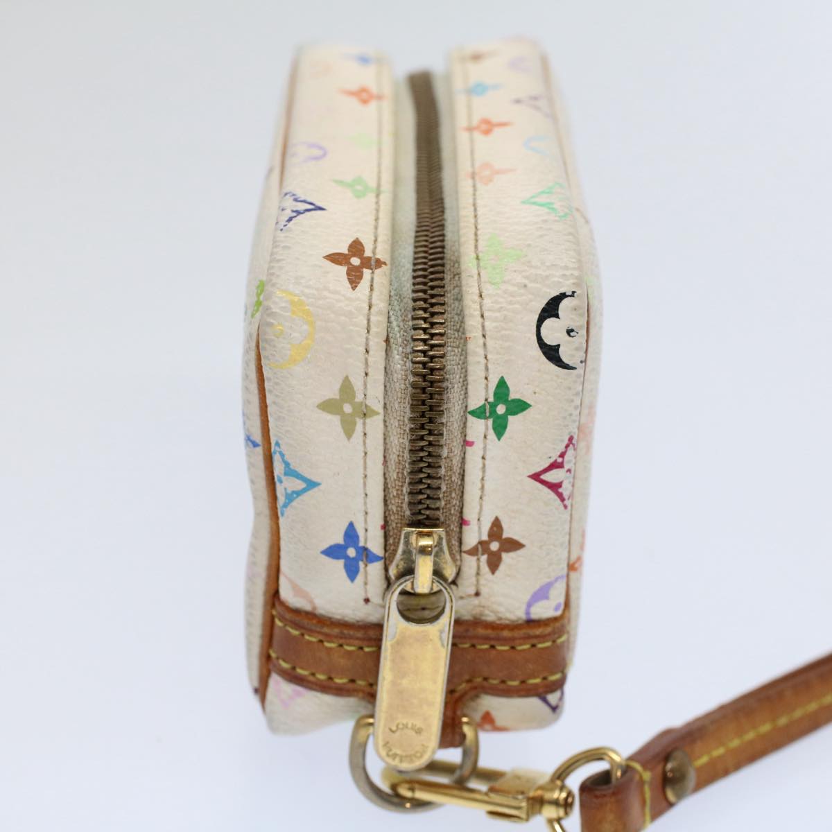 LOUIS VUITTON Wapity Clutch Bag