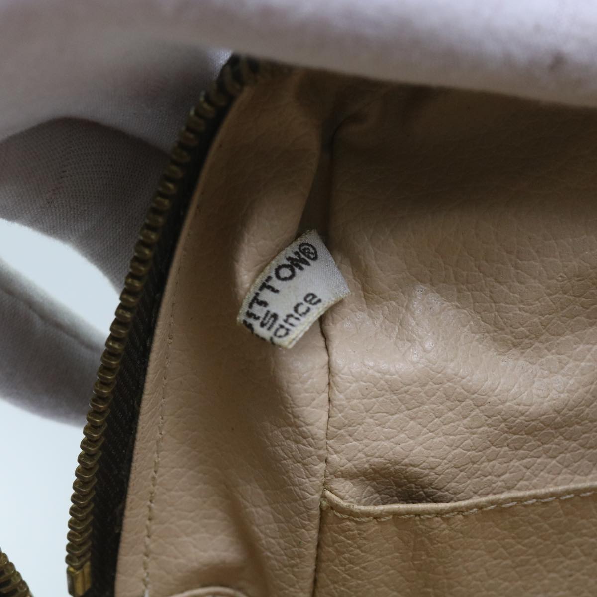 LOUIS VUITTON Trousse de Toilette Clutch Bag