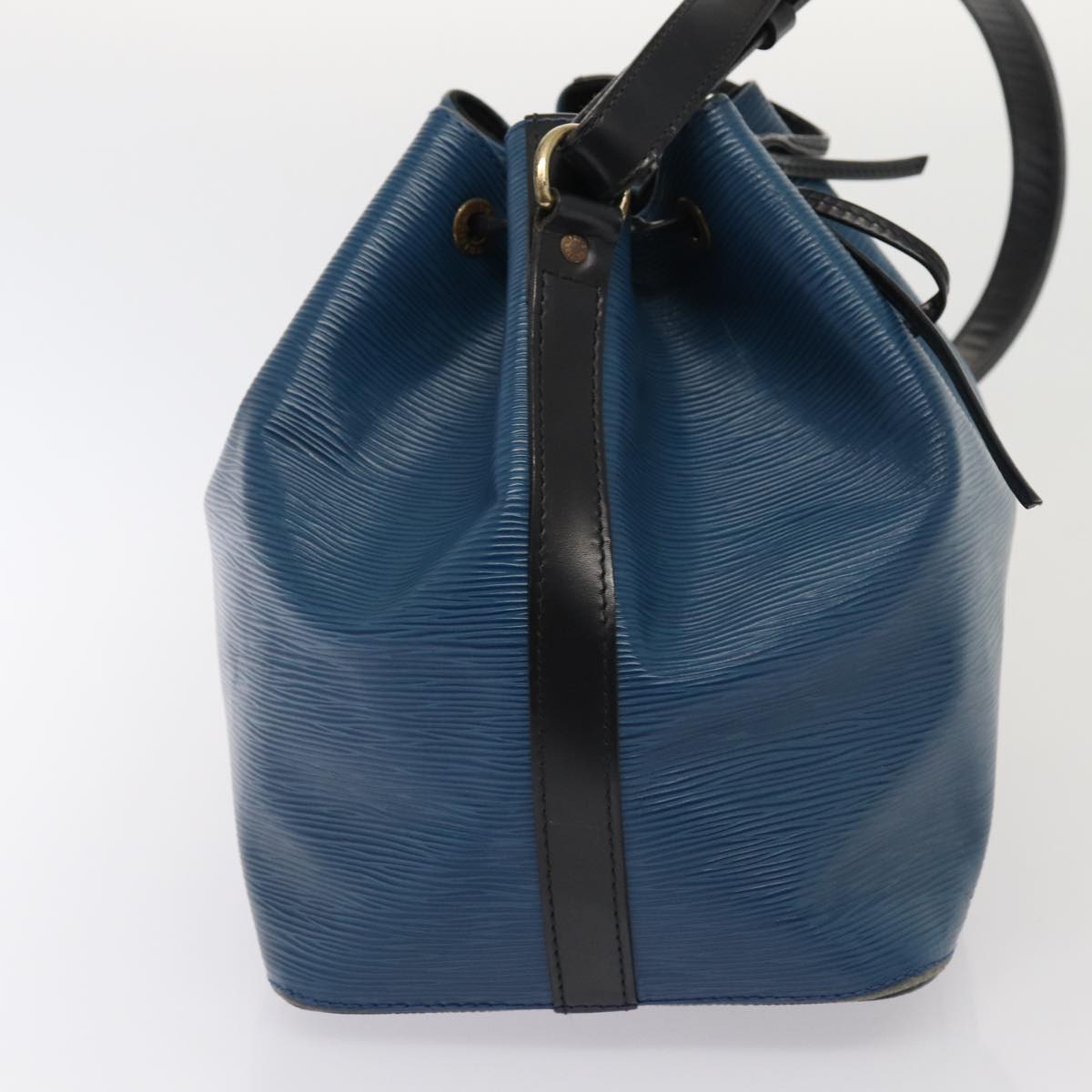 LOUIS VUITTON Noe Shoulder Bag
