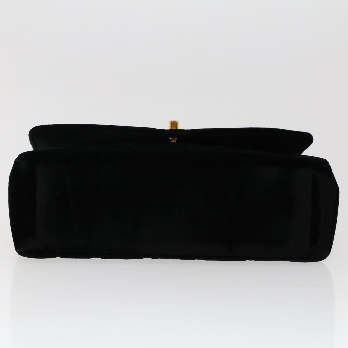 CHANEL Matelasse Shoulder Bag