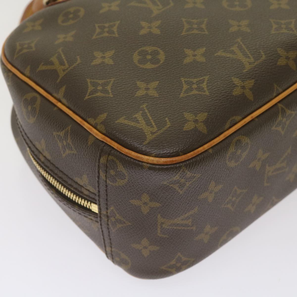 LOUIS VUITTON Trouville Handbag