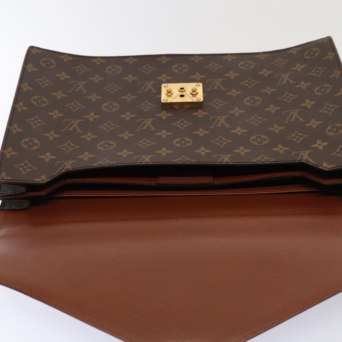 LOUIS VUITTON Serviette Conseiller Briefcases & Attaches