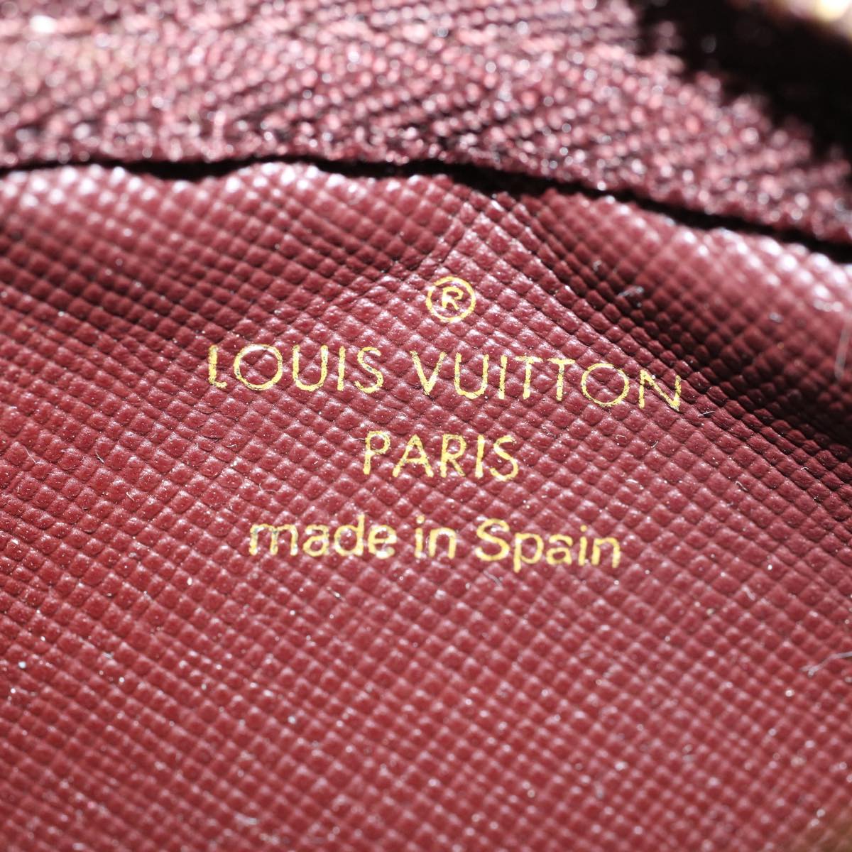 LOUIS VUITTON Pochette Cles Wallet