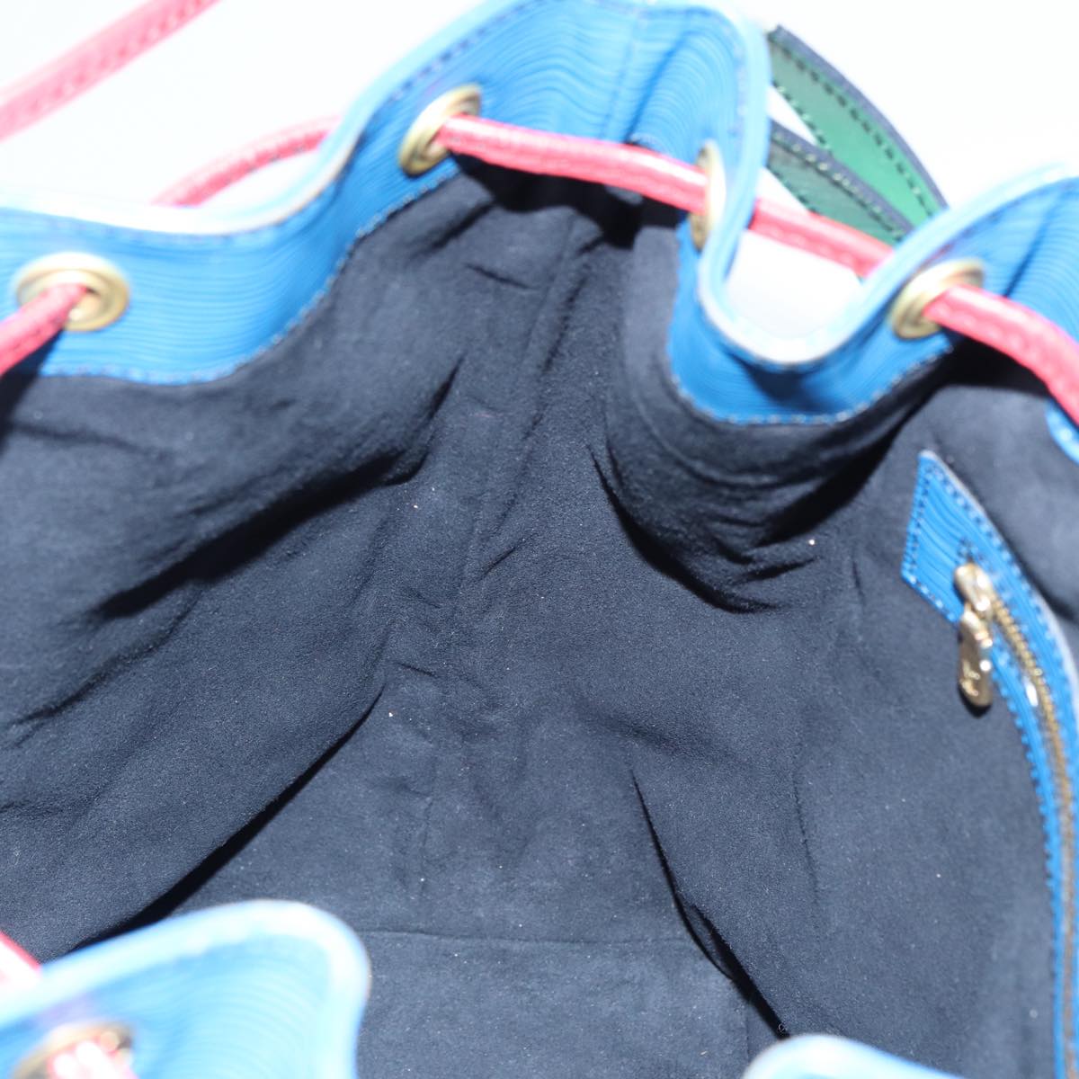 LOUIS VUITTON Noe Shoulder Bag